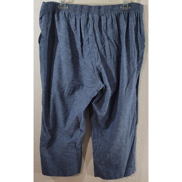 Alfred Dunner Blue Flat Front Pull On Cropped Pants 16 Lightweight Tapered Leg - Picture 2 of 5